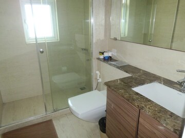 Bathroom in 3 BHK Apartment at DLF Park Place, Sector 54 – for Rent