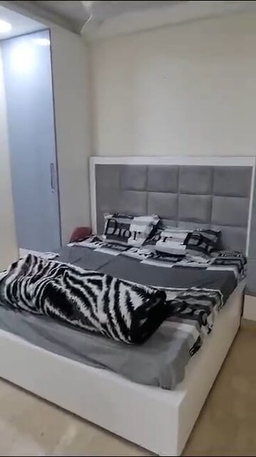 Bedroom in 3 BHK Builder Floor at Paschim Vihar – for Rent