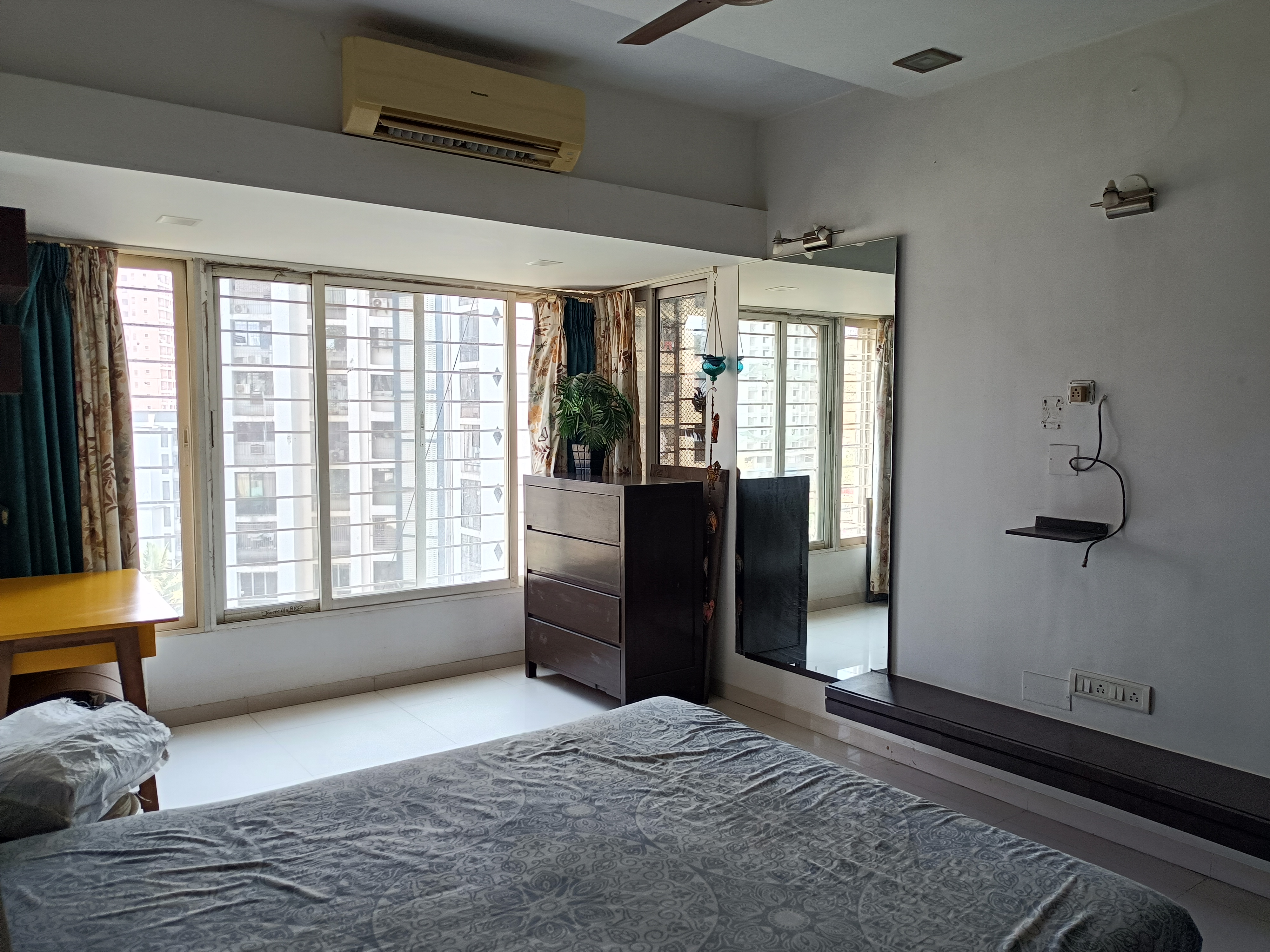 2 BHK + Pooja Room Apartment For Sale in New Mahada Colony
