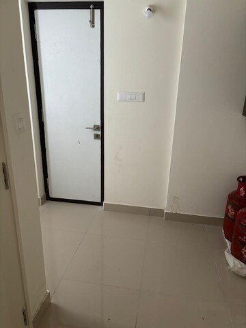 Furnished Amenities in 4 BHK Apartment at Mahaveer Sitara, Jp Nagar – for Rent