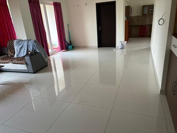 Bathroom in 4 BHK Apartment at Mahaveer Sitara, Jp Nagar – for Rent