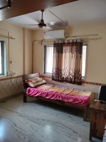 Bedroom in 2 BHK Apartment at Palazzio CHS, Powai – for Rent