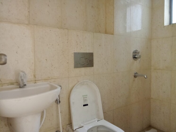Bathroom, dtc-southern-heights 2 Bedroom 940 Sq.Ft. Apartment In Joka Kolkata 8042192