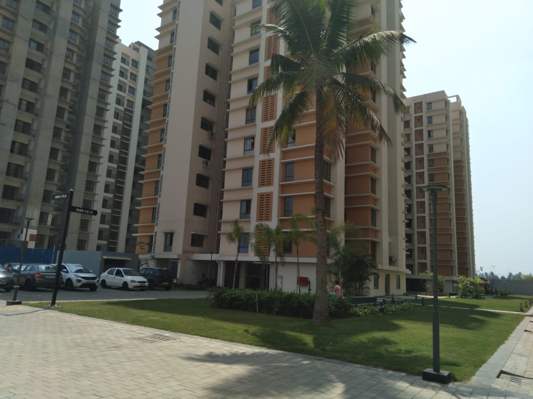 2 BHK + Pooja Room 940 Sq.Ft. Apartment in DTC Southern Heights
