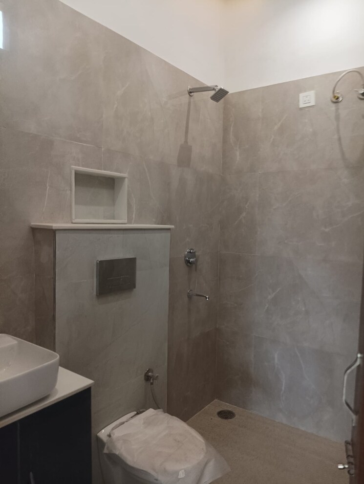 Bathroom, ds-homes 5 Bedroom 181 Sq.Ft. Independent House In Dhakoli Zirakpur 8042488