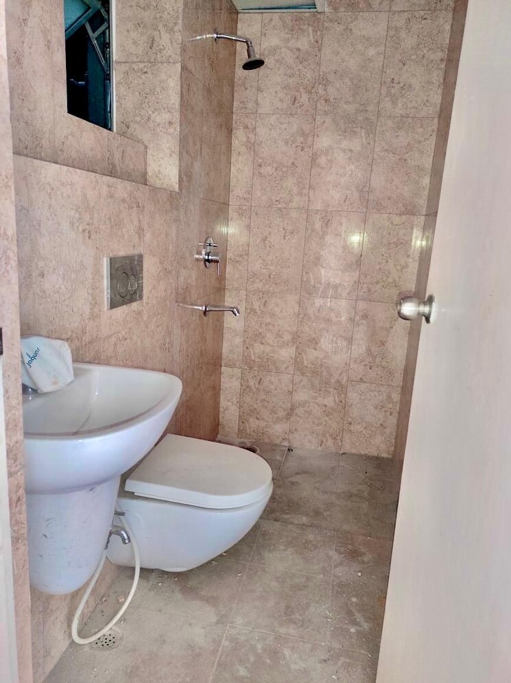 Bathroom, godrej-orchard 2 Bedroom 817 Sq.Ft. Apartment In Joka Kolkata 8042241