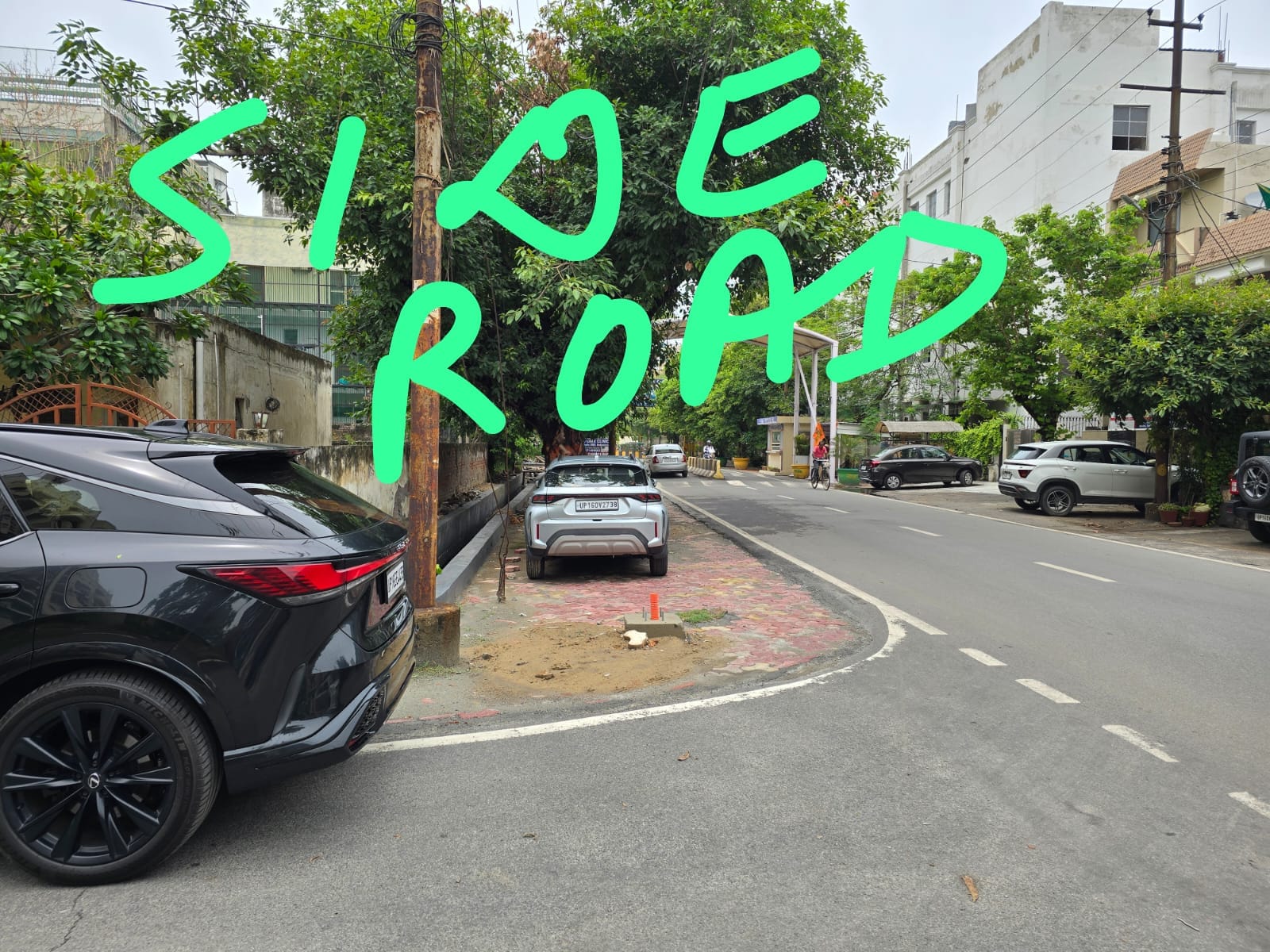 Plot For Sale in Naveen Chauhan