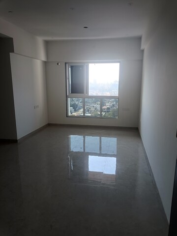 Master Bedroom in 3 BHK Apartment at Sandhya Eve Horizon, Kandivali West – for Rent