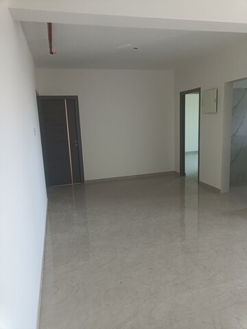 Room in 3 BHK Apartment at Sandhya Eve Horizon, Kandivali West – for Rent