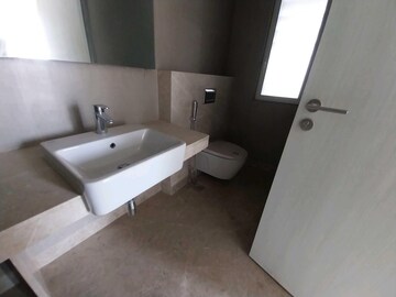 Bathroom in 3 BHK Apartment at Indiabulls Sky Forest, Lower Parel – for Sale