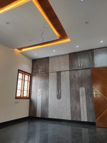 Room in 4 BHK Apartment at Jigani – for Sale