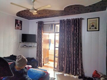 Living Room in 4 BHK Apartment at Sector 21c – for Sale
