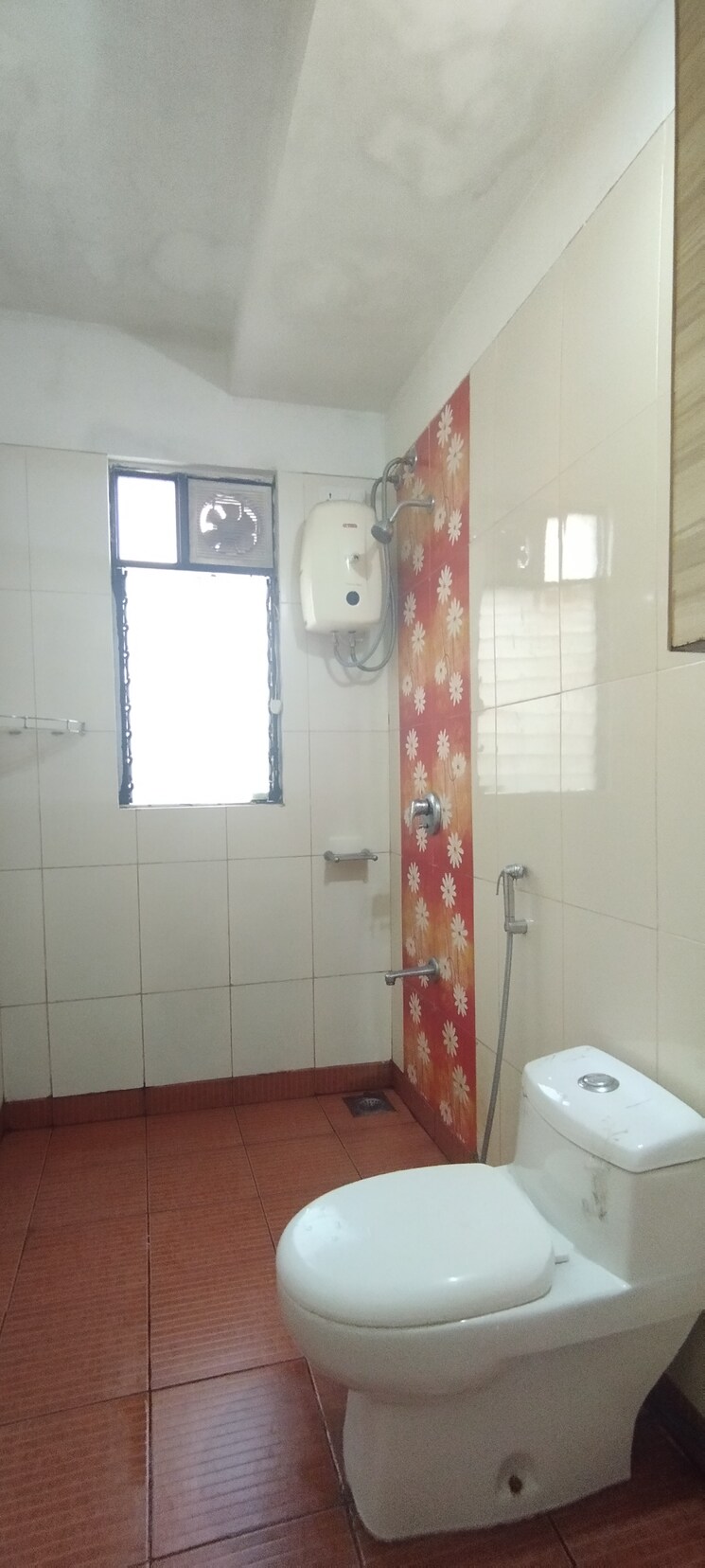 Bathroom, nanded-city-sarang 2 Bedroom 872 Sq.Ft. Apartment In Nanded Pune 8042333