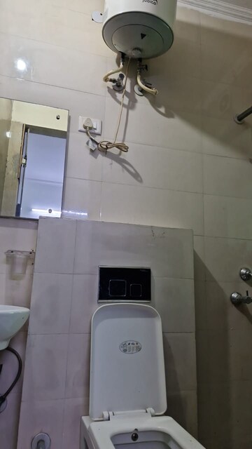 Bathroom in 1 RK Builder Floor at Ansal Sushant Lok I, Sector 43 – for Rent