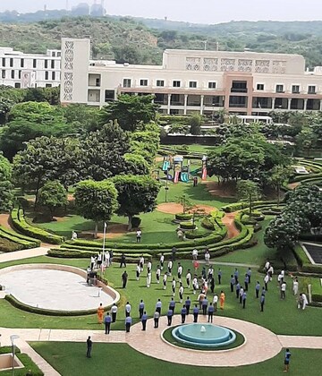 4 BHK Apartment – Exterior View View at DLF Park Place, Sector 54 - for Rent