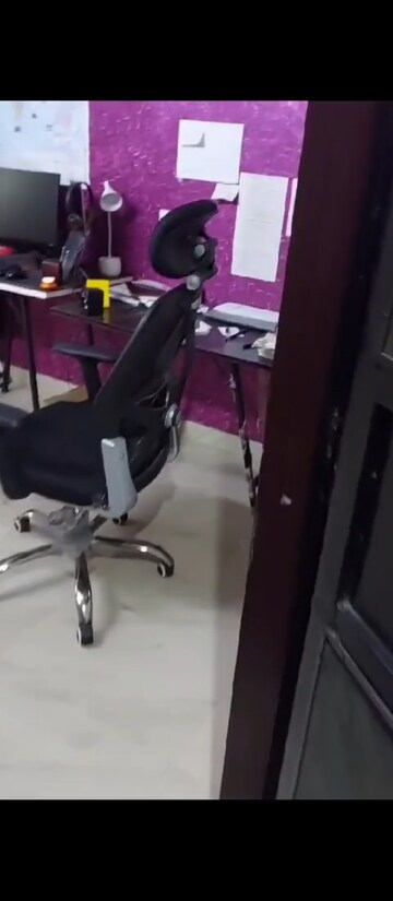 Master Bedroom in 2 BHK Builder Floor at Mehrauli – for Rent