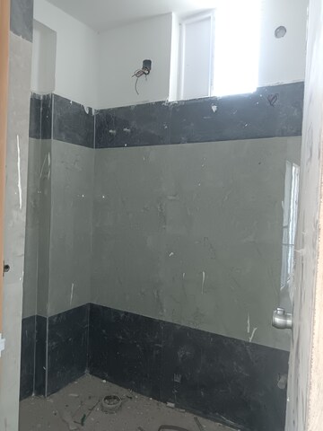 Attached Bathroom in 3 BHK Apartment at Kondapur – for Rent