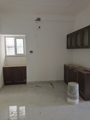 Master Bedroom in 3 BHK Apartment at Kondapur – for Rent