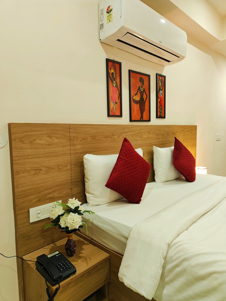 Bedroom, cosmos-floors 1 RK 800 Sq.Ft. Builder Floor In Sector 52 Gurgaon 8042393