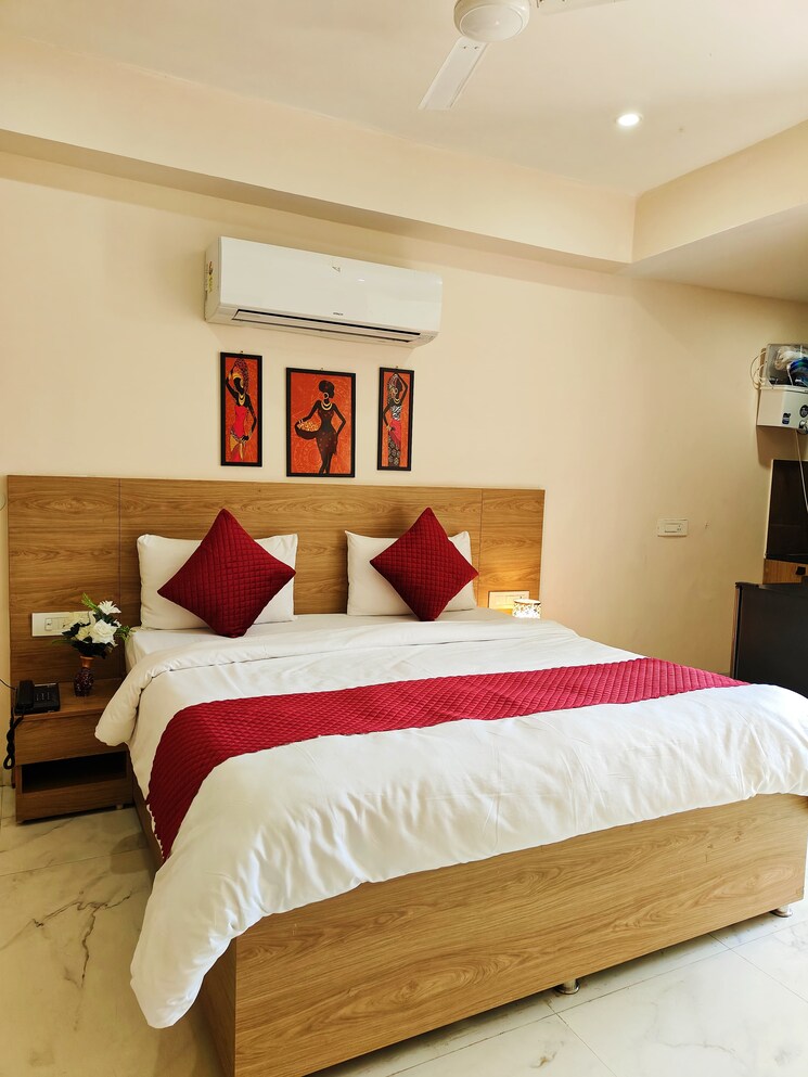 Bedroom, cosmos-floors 1 RK 800 Sq.Ft. Builder Floor In Sector 52 Gurgaon 8042393