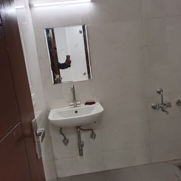 Bathroom in 2 BHK Apartment at Neb Sarai – for Rent
