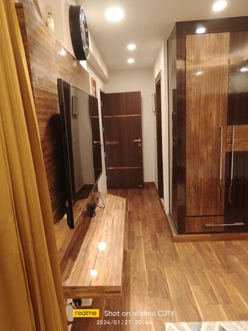 Bedroom in 4 BHK Apartment at DLF Westend Heights, Sector 53 – for Rent