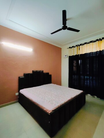Bedroom in 2 BHK Builder Floor at Ansal Royale Casa, Sector 55 – for Rent