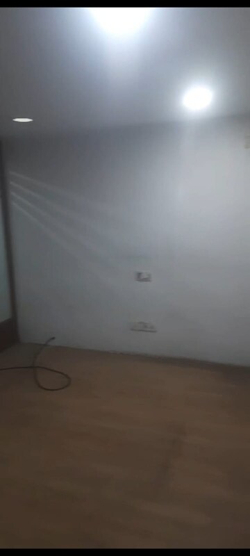 Room in  Warehouse at Goregaon West – for Rent