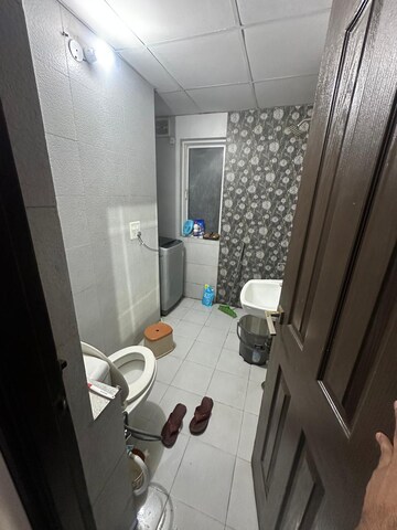 Bathroom in 3 BHK Apartment at JM Aroma, Sector 75 – for Rent
