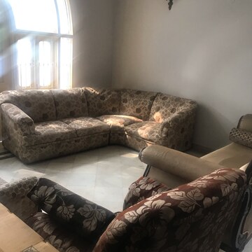 2 BHK Builder Floor For Rent in Lajpat Nagar ii