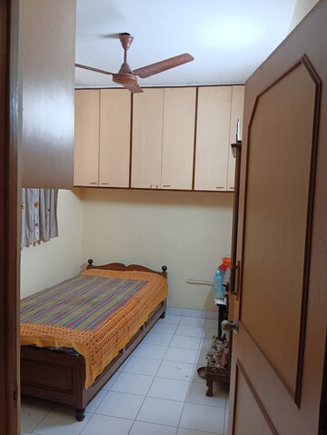 Bedroom in 3 BHK Builder Floor at Tollygunge – for Rent