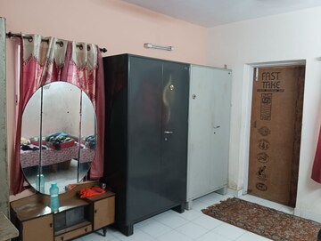 Bedroom in 3 BHK Builder Floor at Tollygunge – for Rent