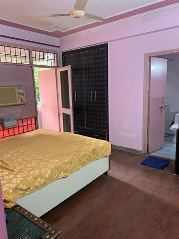 Bedroom in 3 BHK Apartment at Sampada Apartment, Sector 46 – for Sale