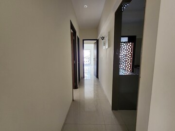 Building Lobby in 3 BHK Apartment at Kukreja Geetanjali, Chembur – for Rent