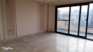 Room in 3 BHK Apartment at Bestech Park View City, Sector 48 – for Rent