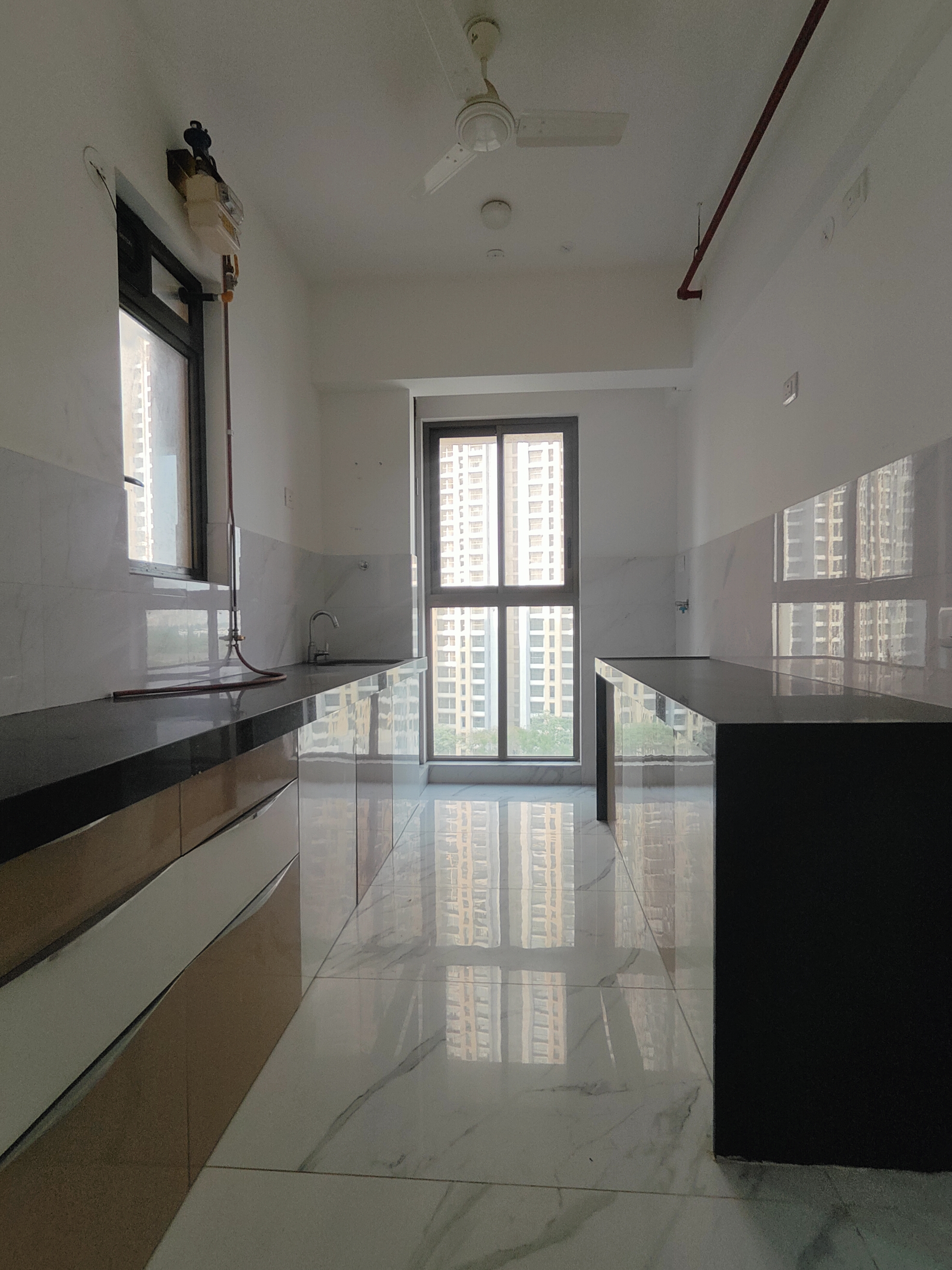 2 BHK + Pooja Room,Study Room Apartment For Sale in Raymond Ten X Habitat