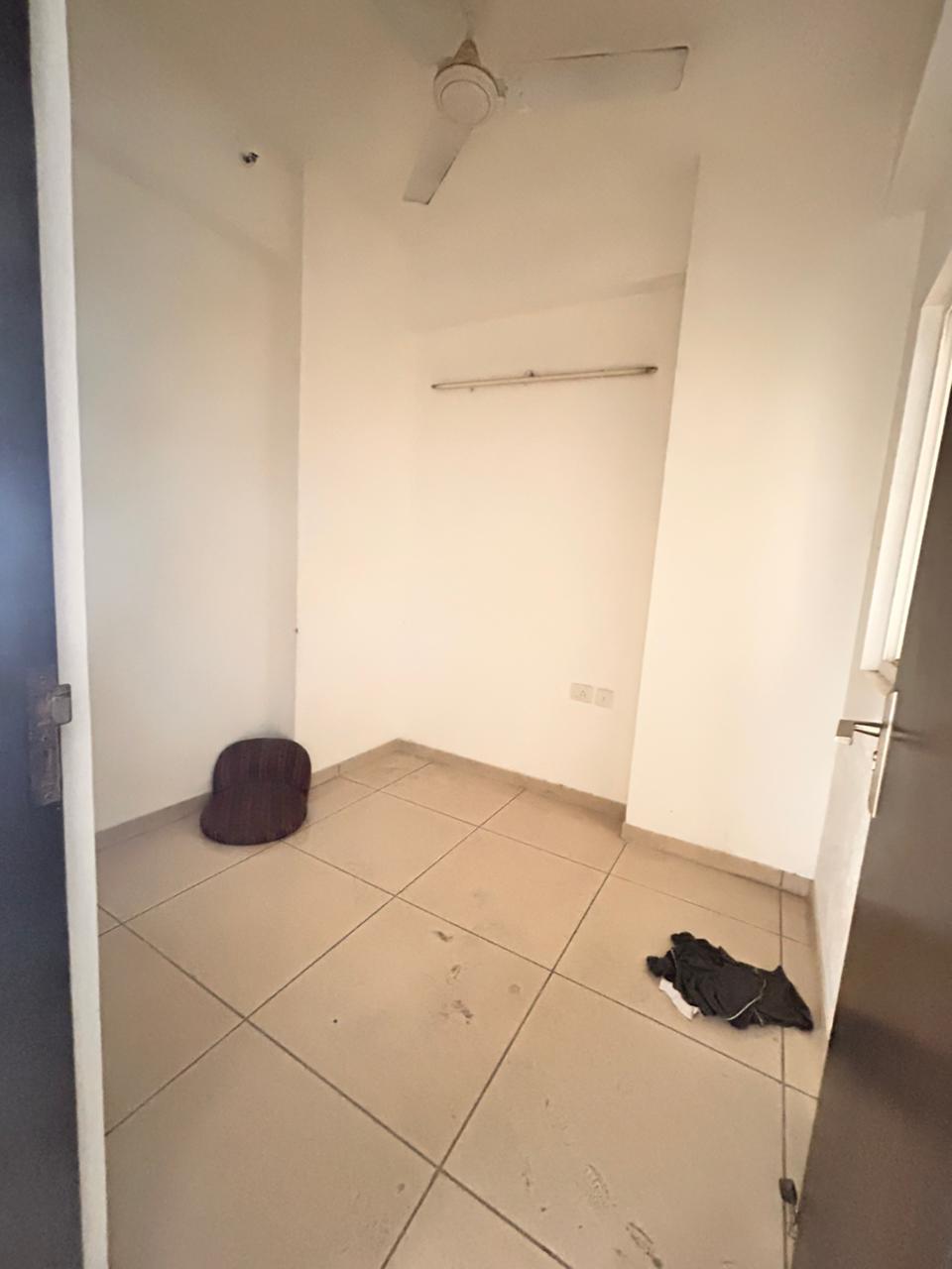 4 BHK + Servant Room 2645 Sq.Ft. Apartment in Gulshan Vivante