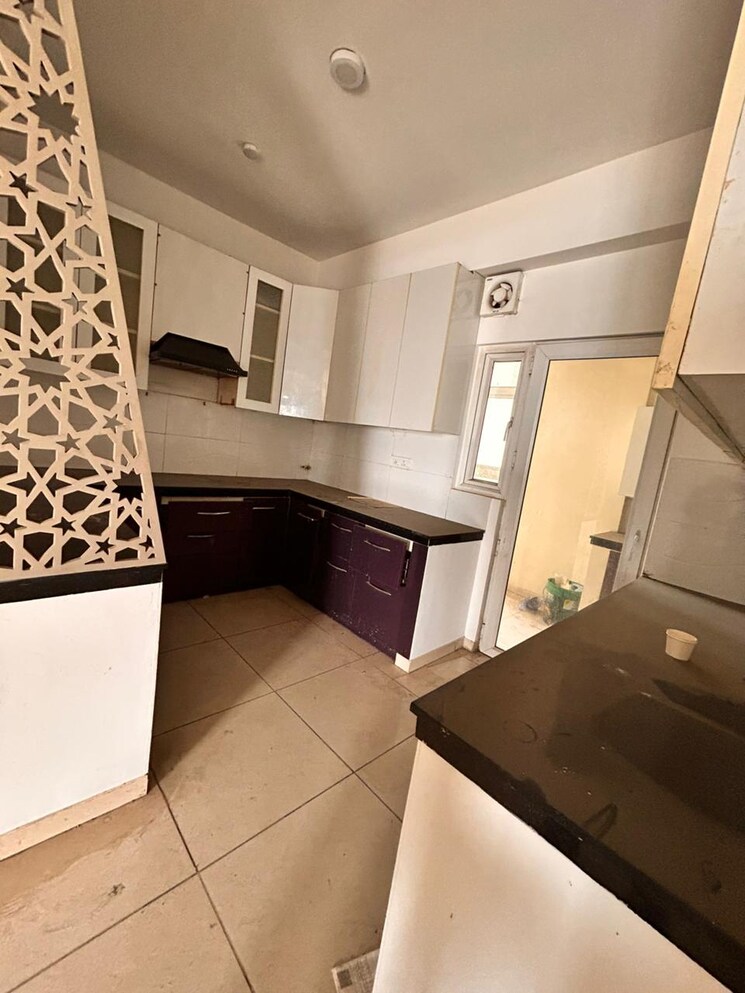 Kitchen, gulshan-vivante 4 Bedroom 2645 Sq.Ft. Apartment In Sector 137 Noida 8042723
