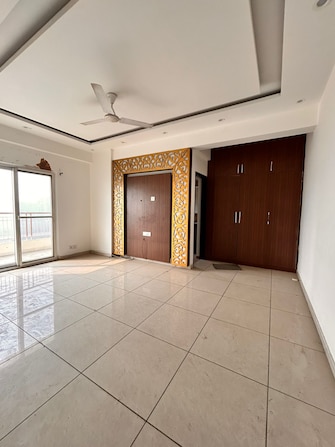 4 BHK Apartment For Resale in Gulshan Vivante Sector 137 Noida  8042723