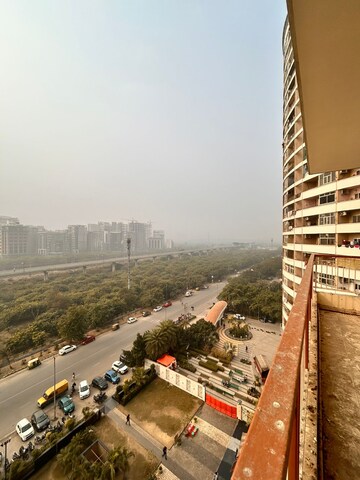 Master Bedroom in 4 BHK Apartment at Gulshan Vivante, Sector 137 – for Sale