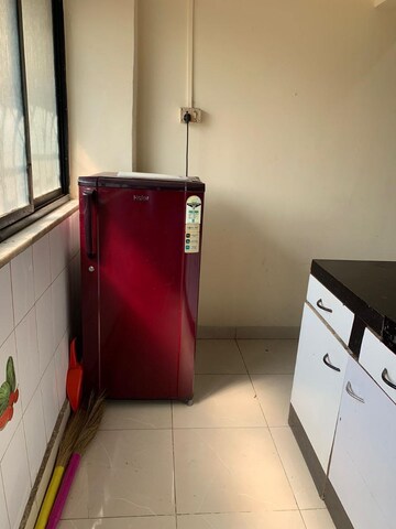 Furnished Amenities in 2 BHK Apartment at Sagar City, Andheri West – for Rent