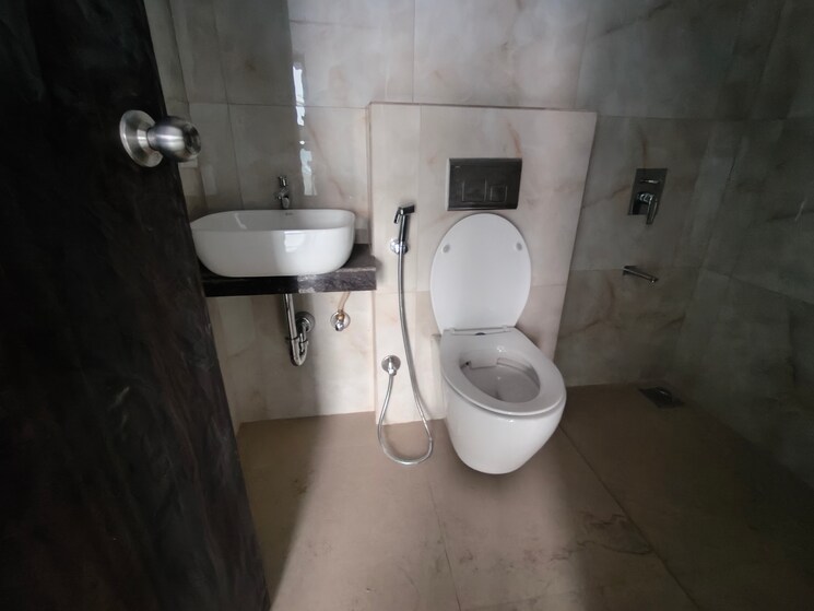 Bathroom, raymond-ten-x-habitat 2 Bedroom 515 Sq.Ft. Apartment In Pokhran Road No 2 Thane 8042790