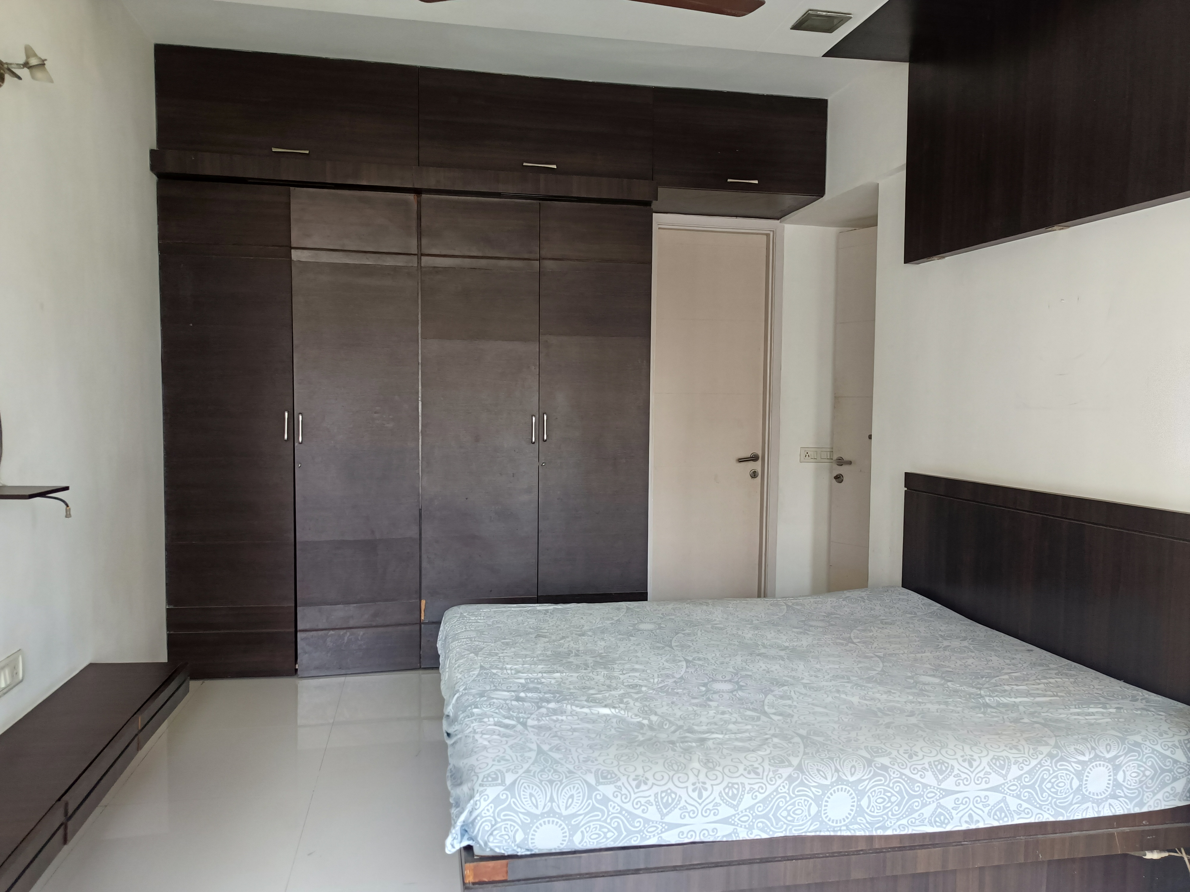 3 BHK + Pooja Room 1425 Sq.Ft. Apartment in Group Seven Rushi Heights