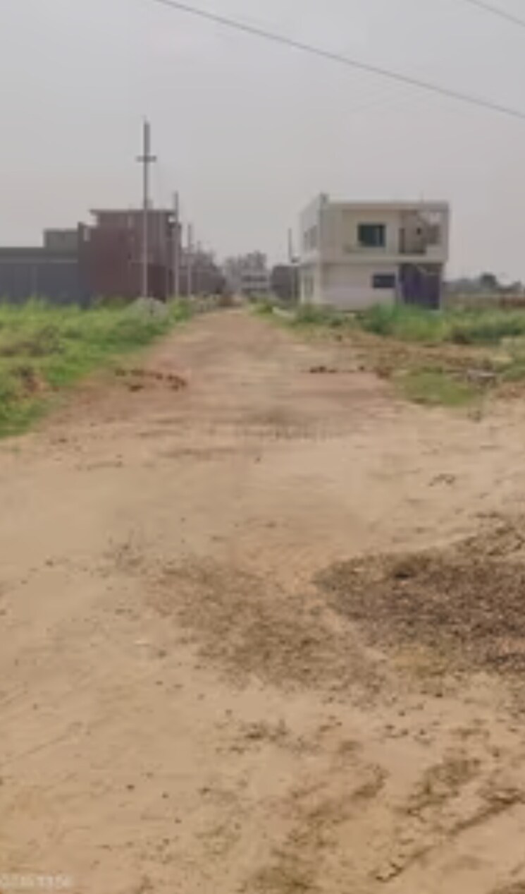 undefined, deri skaner  260 Sq.Yd. Plot In Deri Skaner Greater Noida 8042837