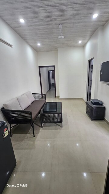Living Room in 1 BHK Builder Floor at Global Arcade, Sector 42 – for Rent