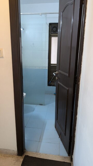  3 BHK Apartment at Kukreja Golf Scappe, Chembur – for Rent