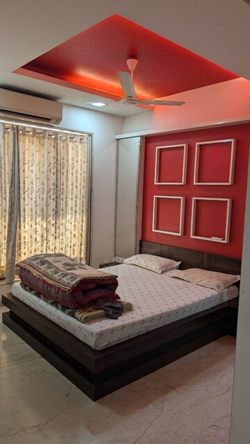 Bedroom in 3 BHK Apartment at Kukreja Golf Scappe, Chembur – for Rent