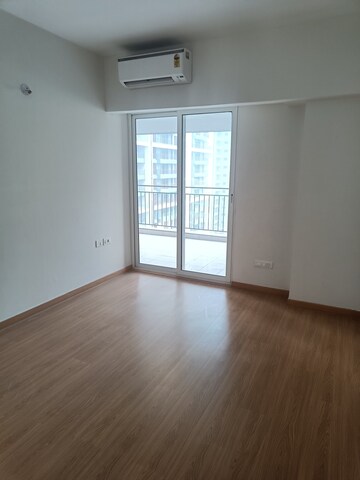 2 BHK Apartment For Rent in Godrej Woods, Sector 43