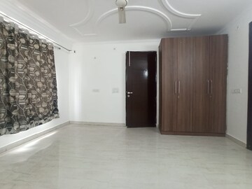 Building Lobby in 3 BHK Builder Floor at Saket – for Rent
