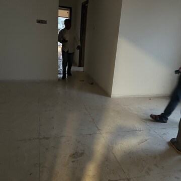 Room in 3 BHK Apartment at Chembur – for Rent